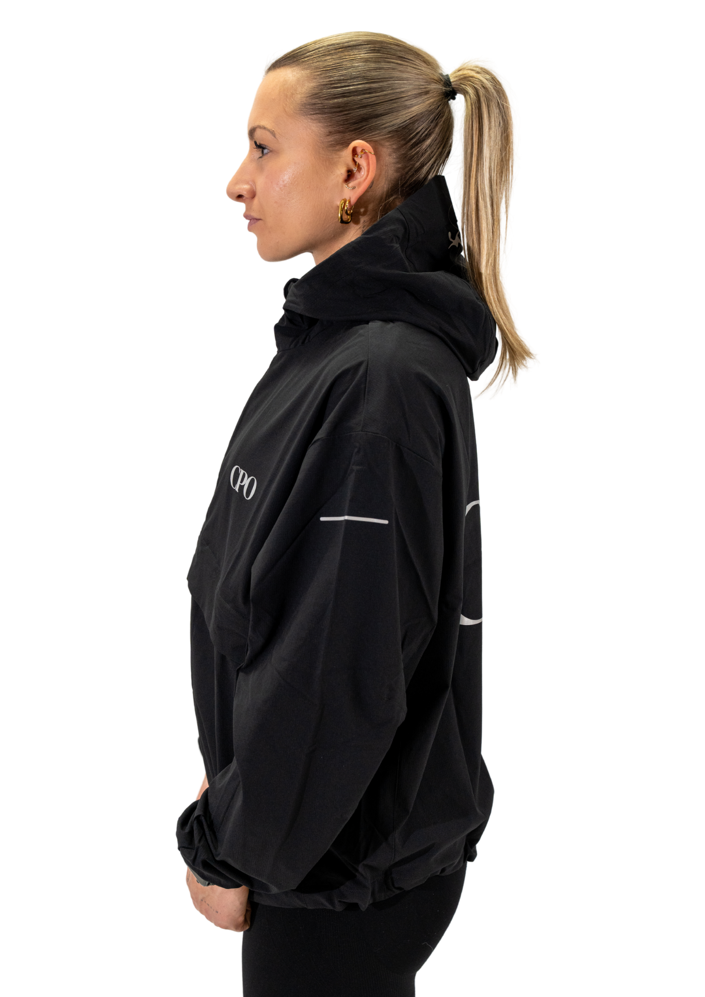 PERFORMANCE WINDBREAKER